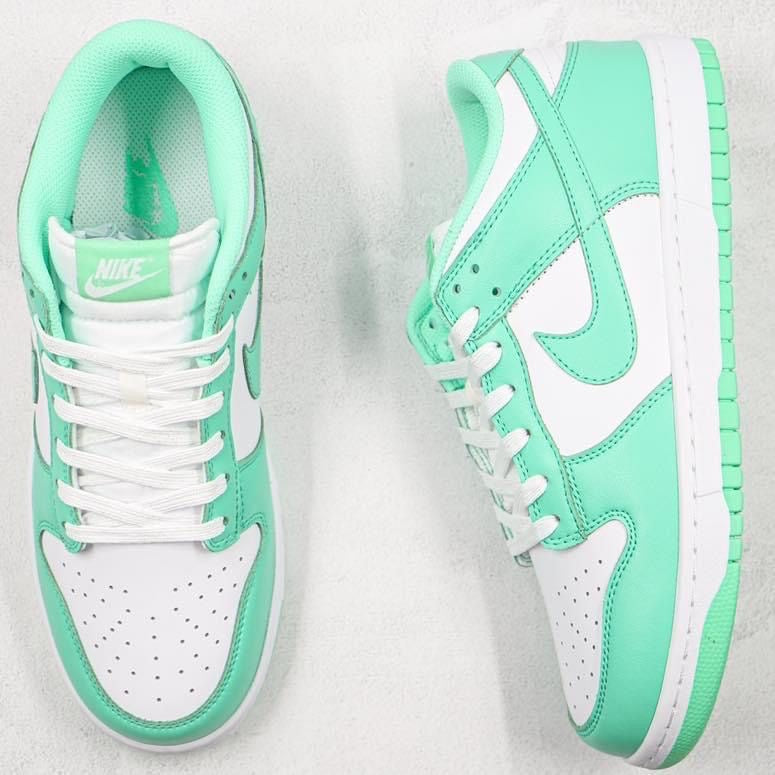 Low dunk + Nike Jordan