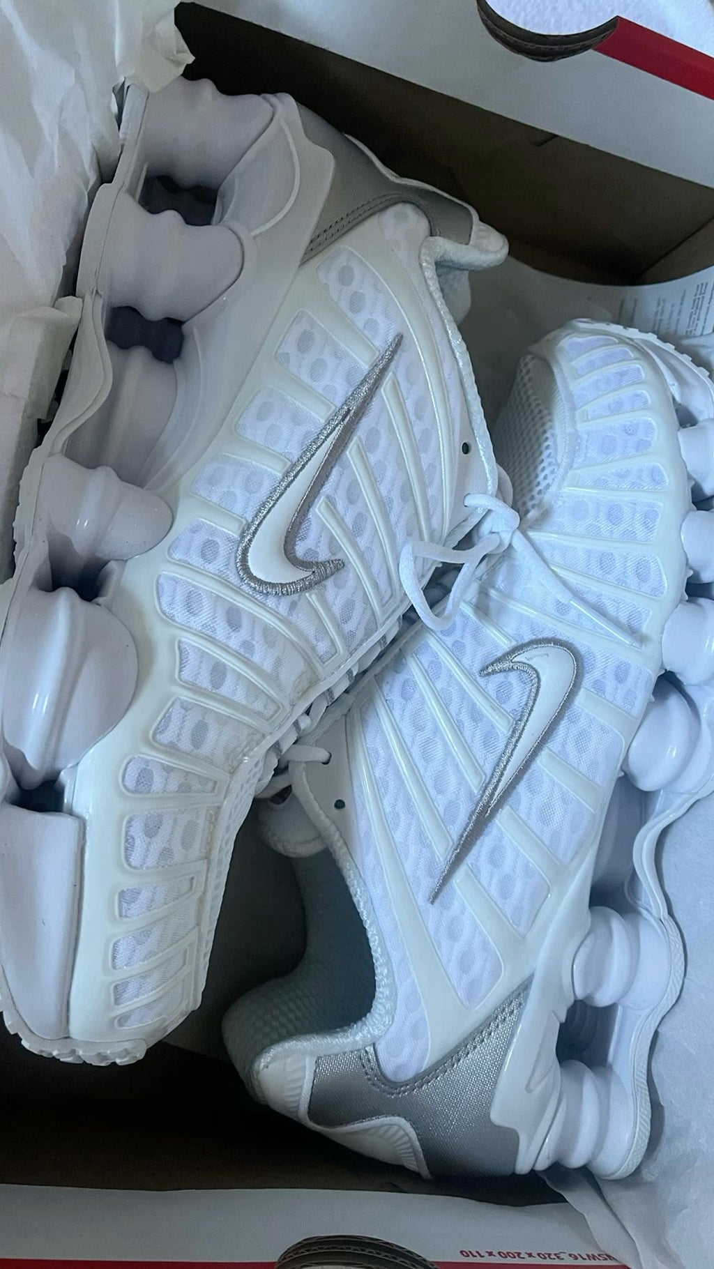 Nike
Nike Shox TL Sneakers